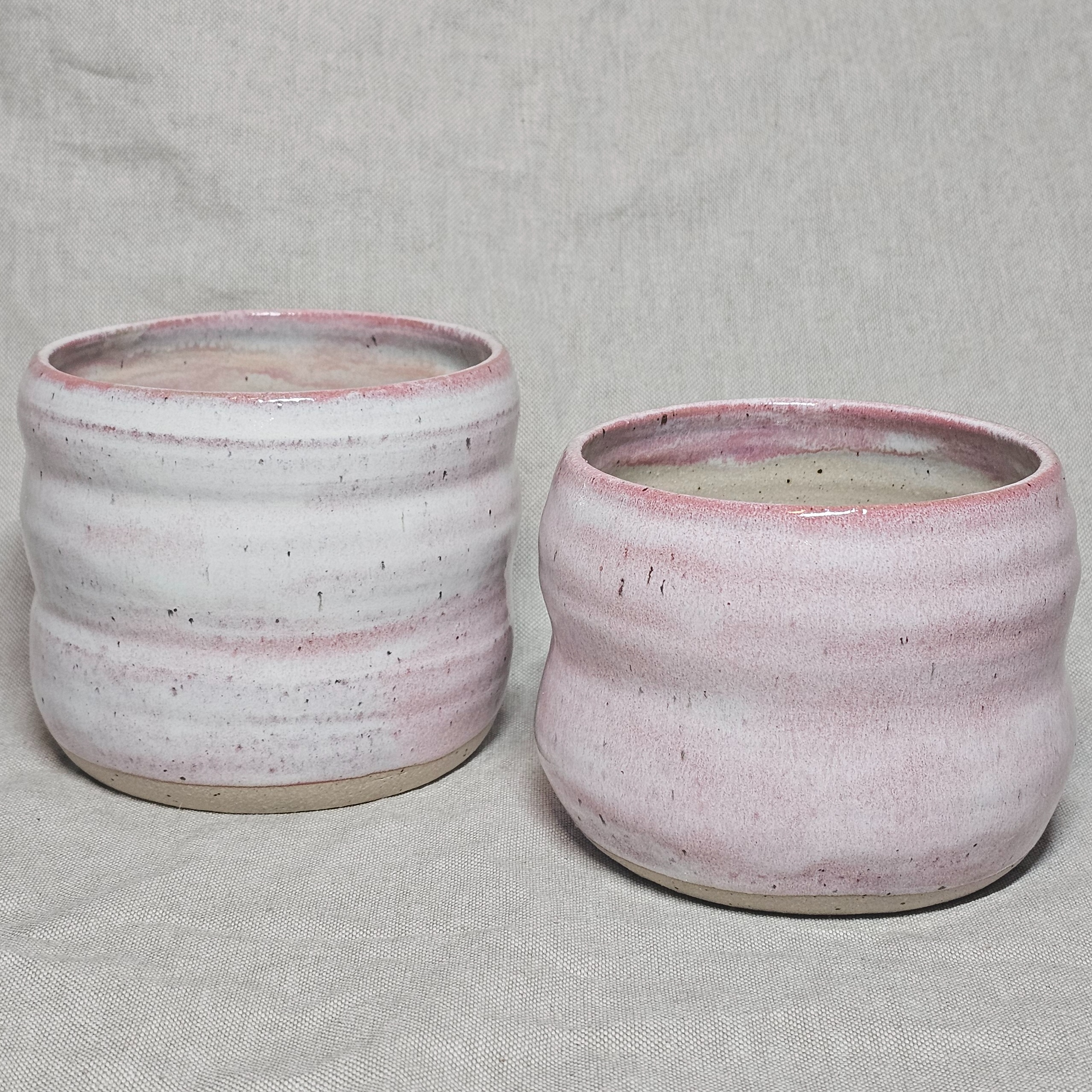 Homey Flux under Raspberry Mist | glazeshare